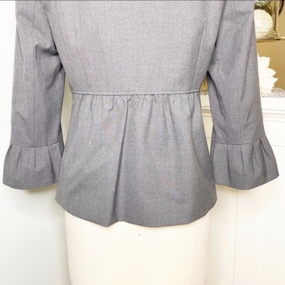 Tahari Gray Ruffle Flounce Hem Jacket 4 Small - Picture 9 of 12
